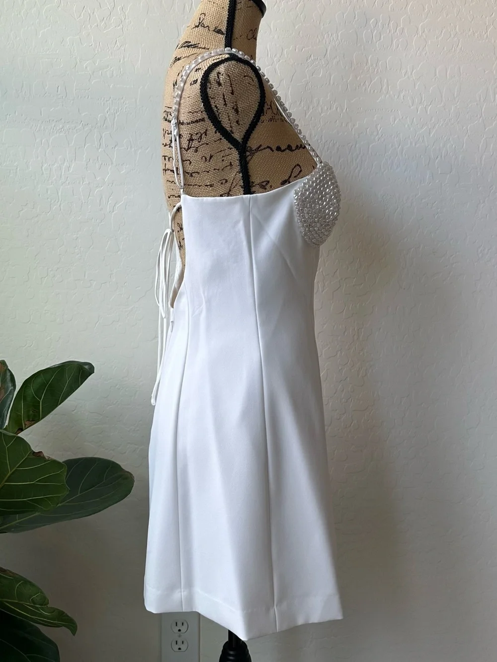 Gianni Bini Chloe A-Line Cut-Out Sequin Crepe Dress Size 8 - Picture 4 of 11